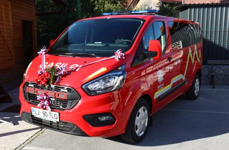 PREVZEM GASILSKEGA VOZILA PGD BEGUNJE 01 FOTO LJUBO VUKELIČ